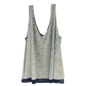 Torrid Tank Top Size 4X Gray V-Neck Flowy Stretch Black Mesh Lining Lined